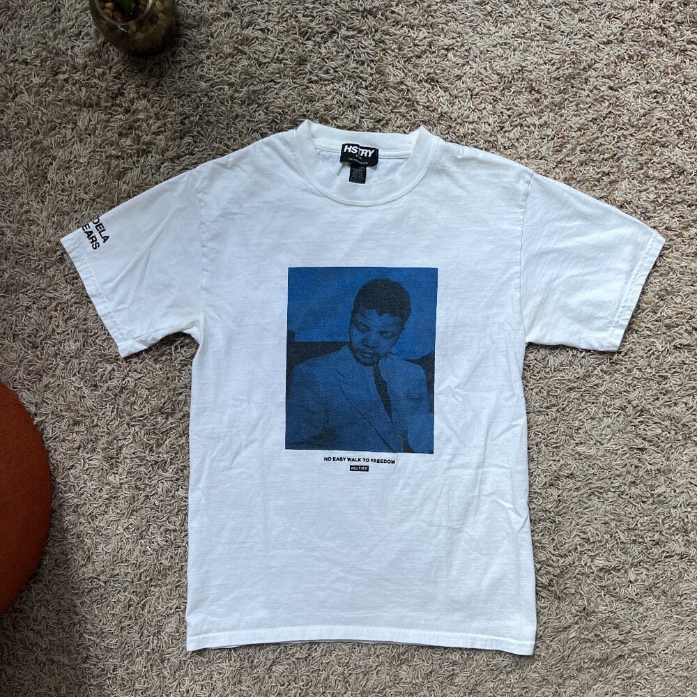 HSTRY Nas No Easy Walk to Freedom Nelson Mandela Graphic T-Shirt